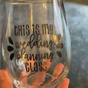 Stemless wedding planning wine glass